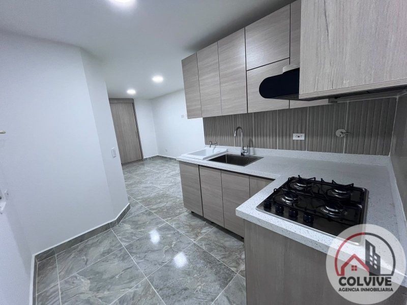 Apartaestudio en arriendo Antioquia Sabaneta Santa Ana 40 m2 Habitaciones 0 Baños 1 Garajes 0 Precio $1500000