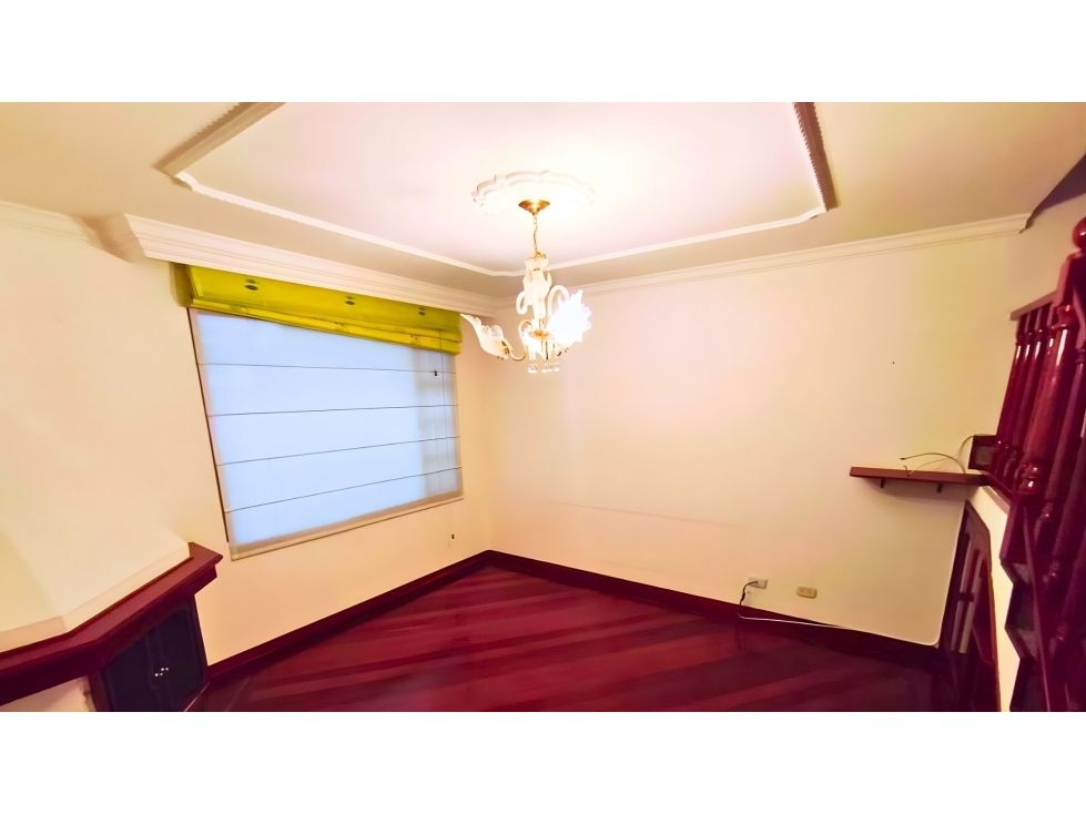 Casa en arriendo Cundinamarca Chía Chia 160 m2 Habitaciones 3 Baños 4 Garajes 2 Precio $3200000