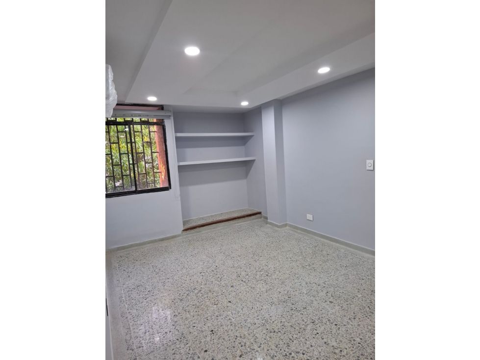 Oficina en arriendo Bolívar Cartagena Boca Grande 42 m2 Habitaciones 0 Baños 1 Garajes 0 Precio $3550000