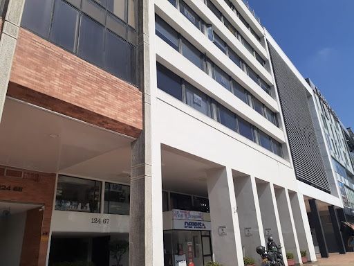 Oficina en arriendo Cundinamarca Bogotá Santa Barbara Occidental 18 m2 Habitaciones 0 Baños 1 Garajes 0 Precio $1072000