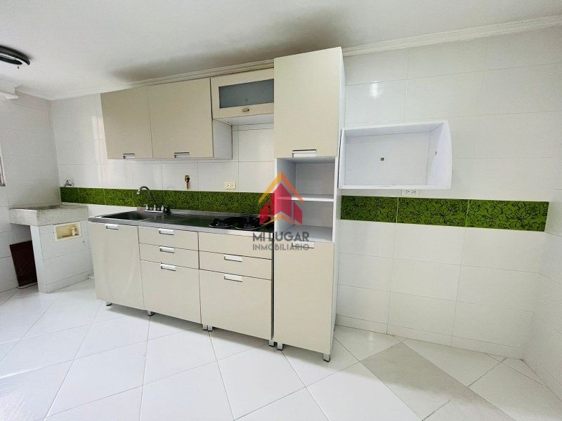 Apartamento en arriendo Antioquia Envigado Loma Del Barro 55 m2 Habitaciones 2 Baños 2 Garajes 0 Precio $2000000