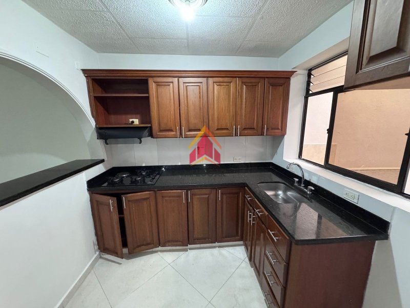 Casa en arriendo Antioquia Envigado La Mesa 140 m2 Habitaciones 3 Baños 3 Garajes 1 Precio $3400000
