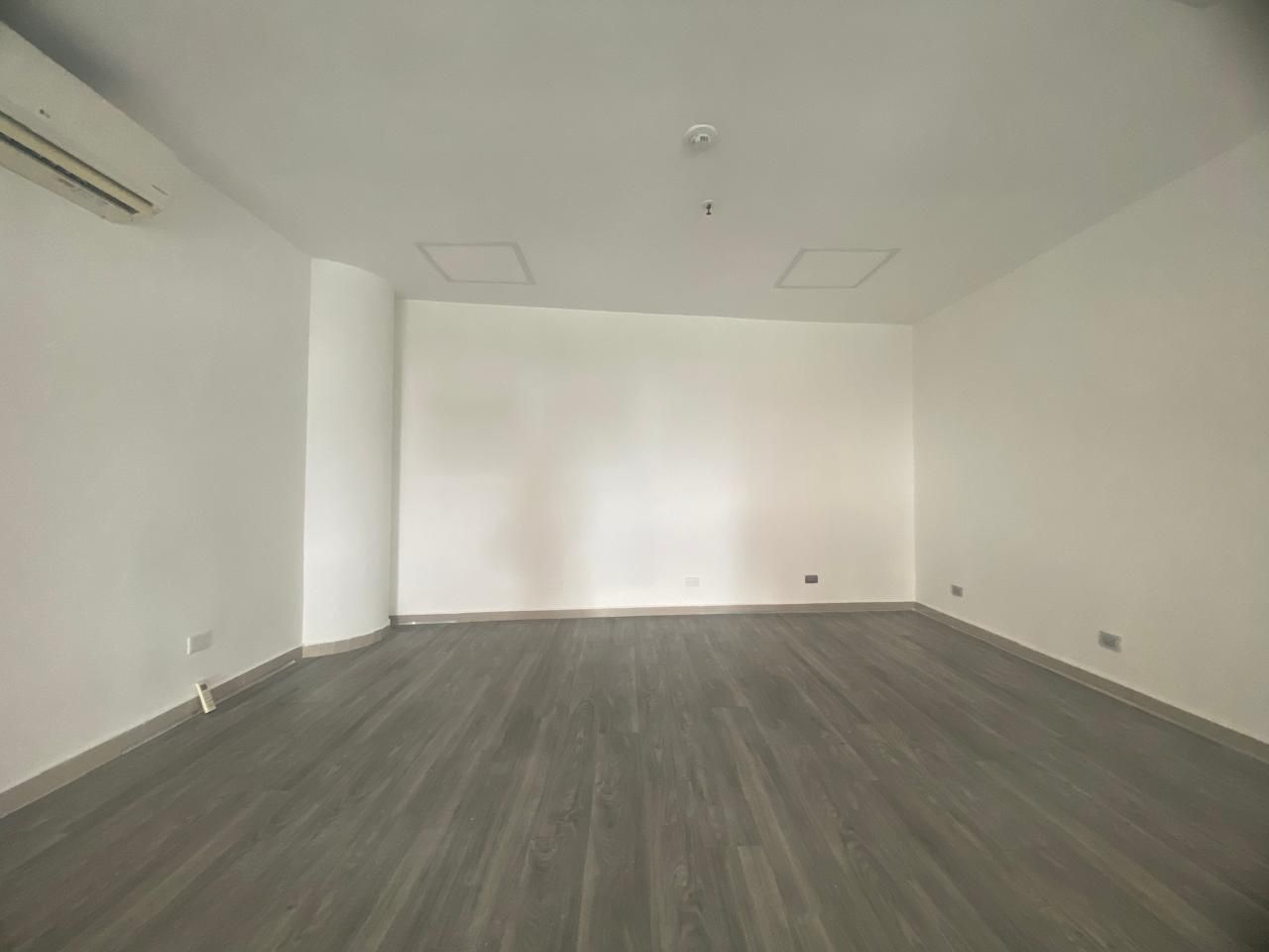 Local en arriendo Antioquia Envigado El Chocho 30 m2 Habitaciones 0 Baños 0 Garajes 0 Precio $3400000