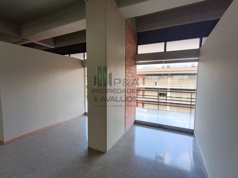 Local en arriendo Antioquia Medellín Noel 924 m2 Habitaciones 0 Baños 8 Garajes 0 Precio $75346520