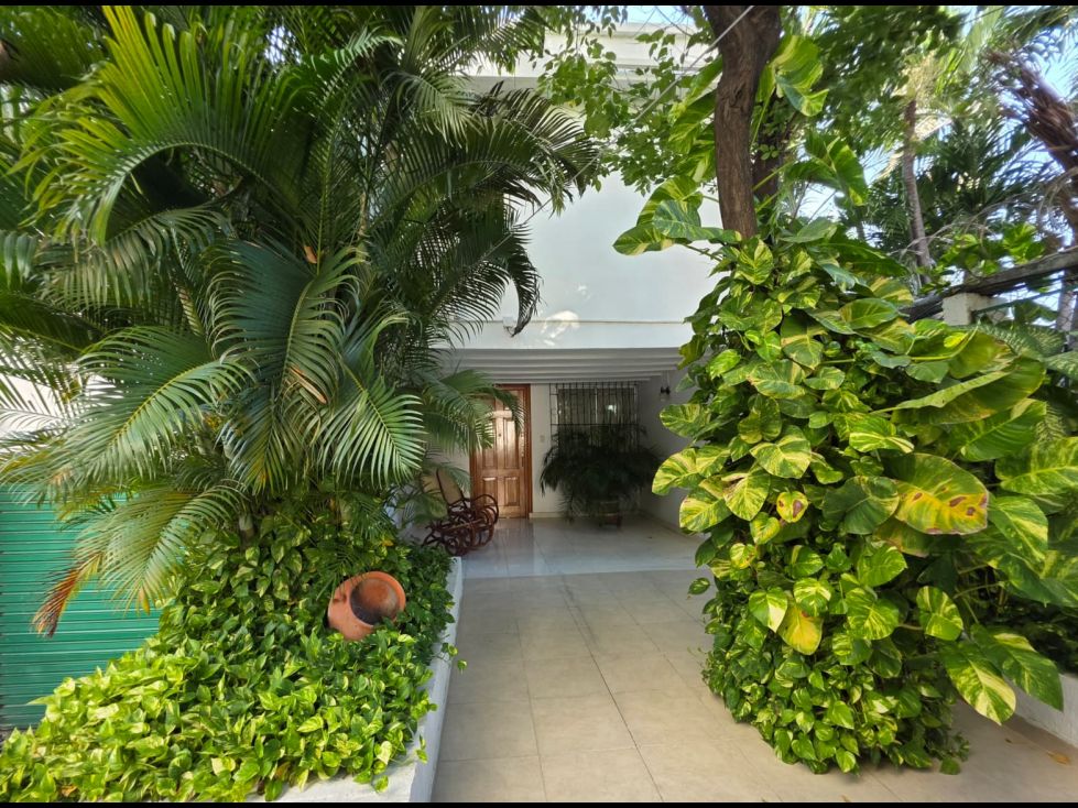 Casa en arriendo Magdalena Santa Marta Bavaria 206 m2 Habitaciones 4 Baños 4 Garajes 2 Precio $12500000