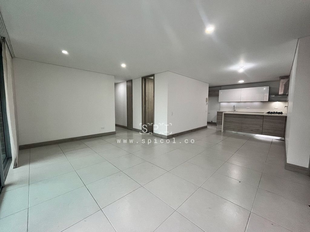 Apartamento en arriendo Antioquia Envigado Loma Del Atravesado 116 m2 Habitaciones 3 Baños 3 Garajes 2 Precio $6500000