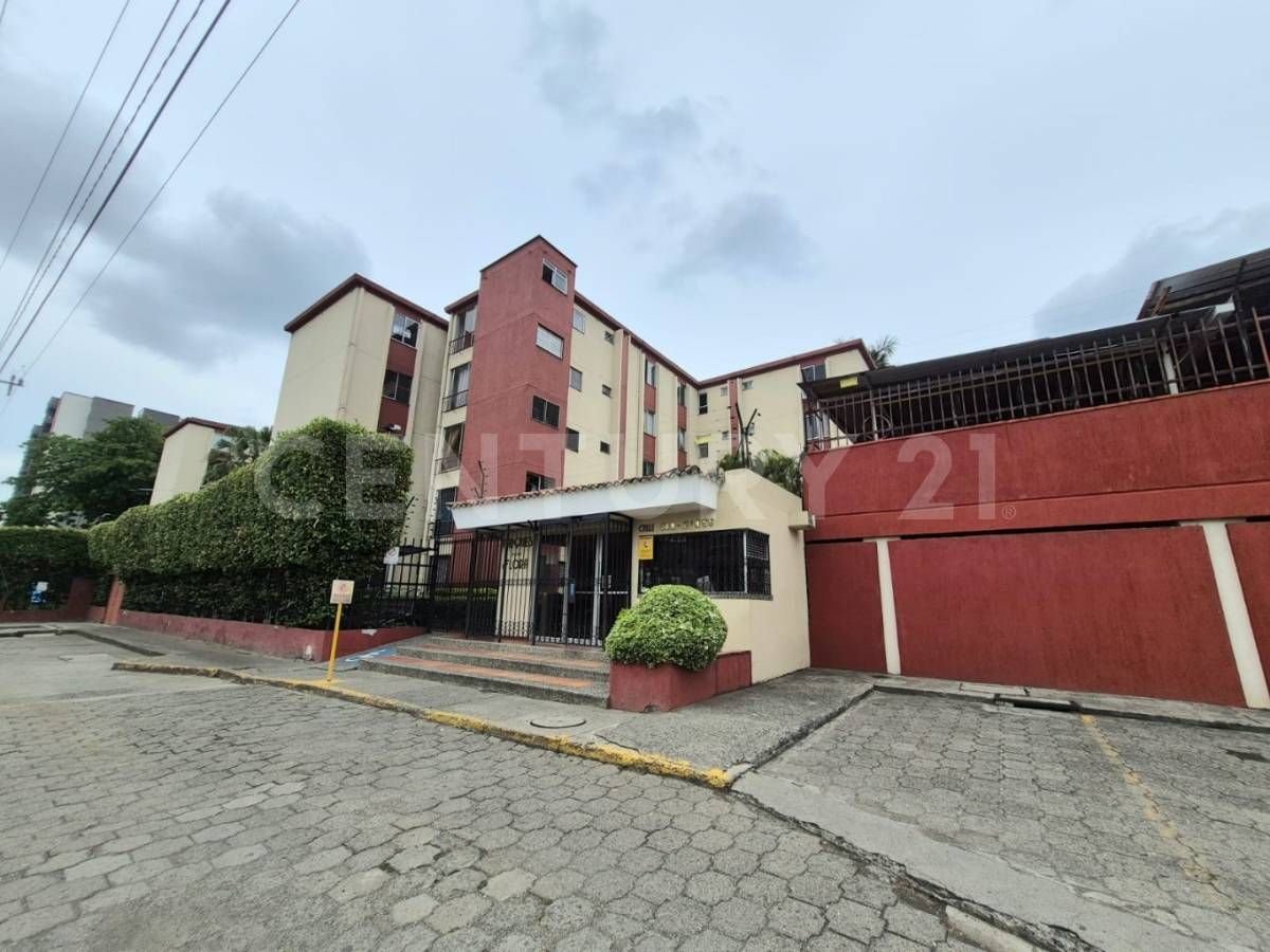 Apartamento en arriendo Valle Del Cauca Cali Prados Del Norte 62 m2 Habitaciones 3 Baños 2 Garajes 1 Precio $1400000