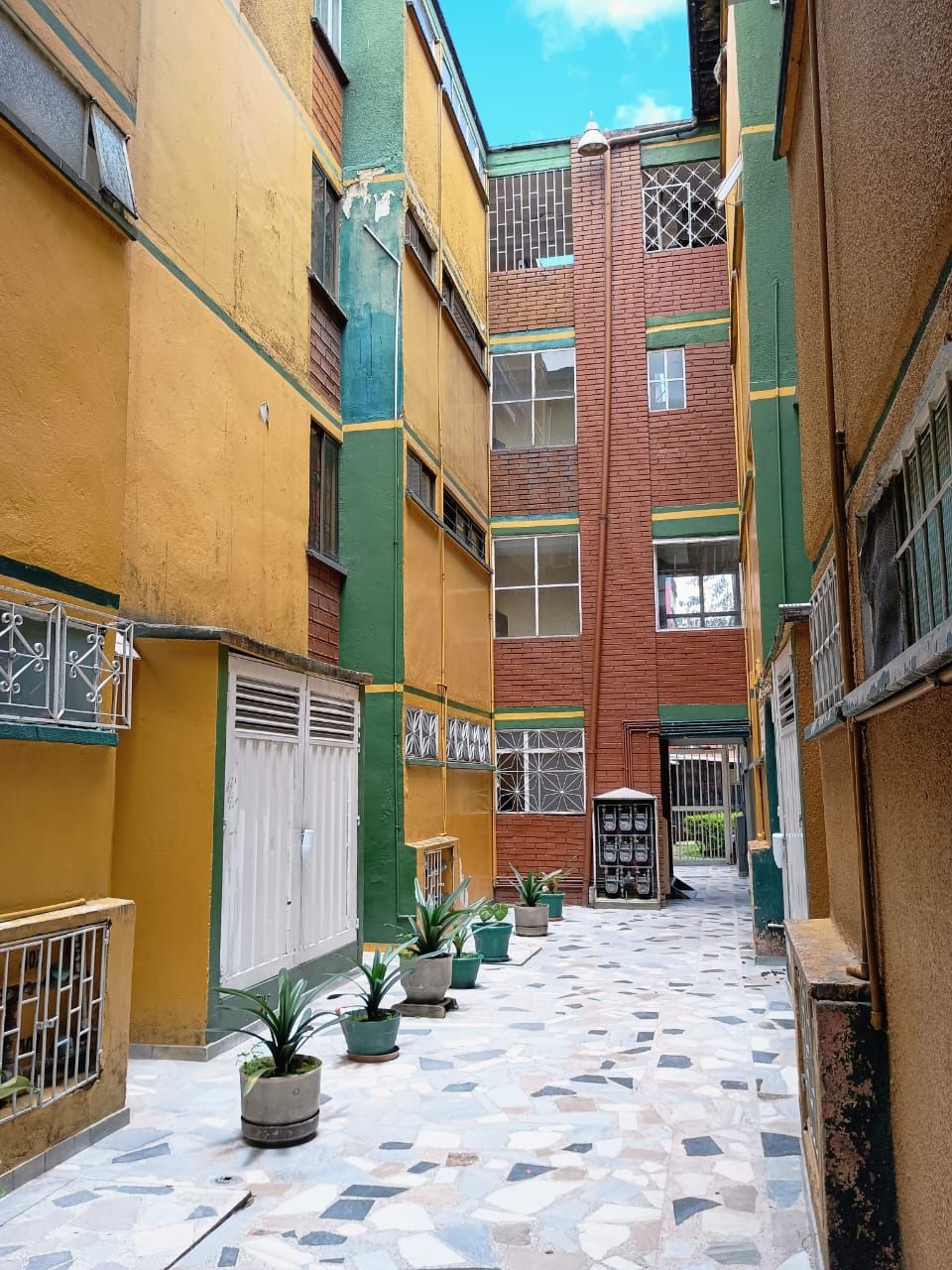 Apartamento en venta Cundinamarca Bogotá Super Manzana 12a 49 m2 Habitaciones 3 Baños 1 Garajes 0 Precio $195000000
