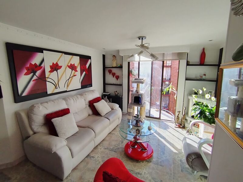 Apartamento en venta Cundinamarca Bogotá Carvajal 68 m2 Habitaciones 3 Baños 2 Garajes 1 Precio $380000000