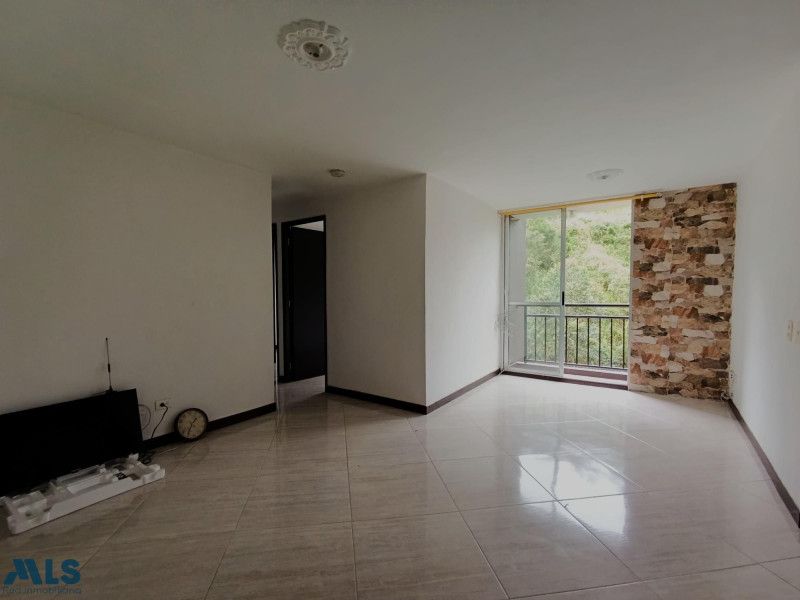 Apartamento en venta Antioquia Medellín Ferreni 51 m2 Habitaciones 3 Baños 2 Garajes 1 Precio $370000000
