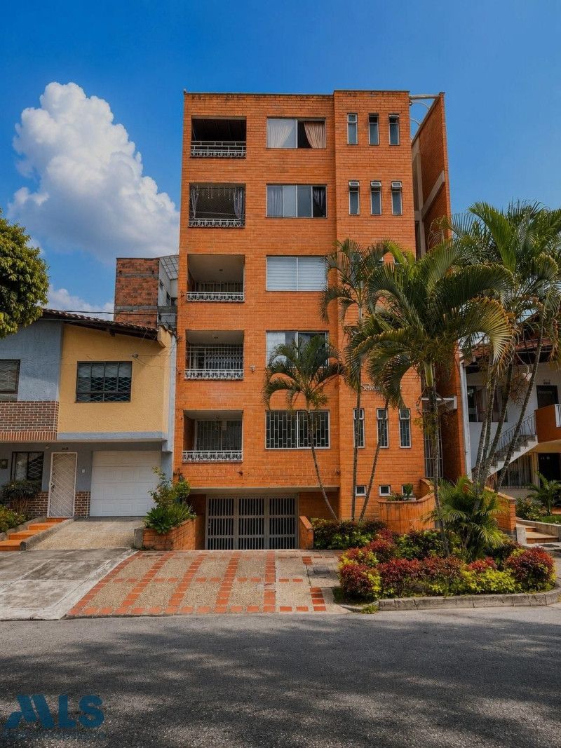 Apartamento en venta Antioquia Medellín Santa Teresita 88 m2 Habitaciones 3 Baños 3 Garajes 1 Precio $520000000