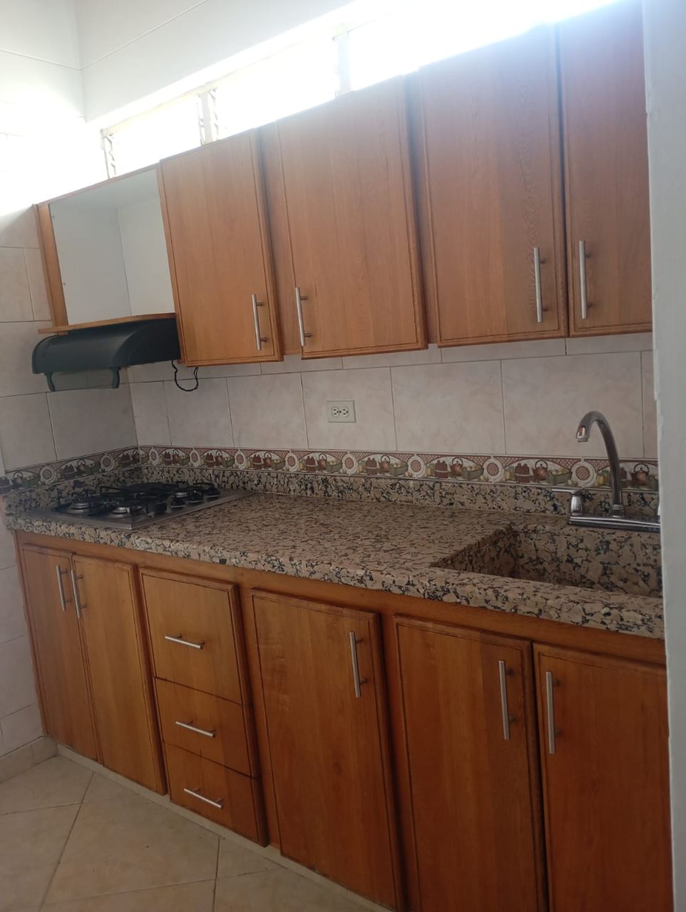 Apartamento en arriendo Antioquia Medellín El Velodromo 100 m2 Habitaciones 5 Baños 4 Garajes 1 Precio $4500000
