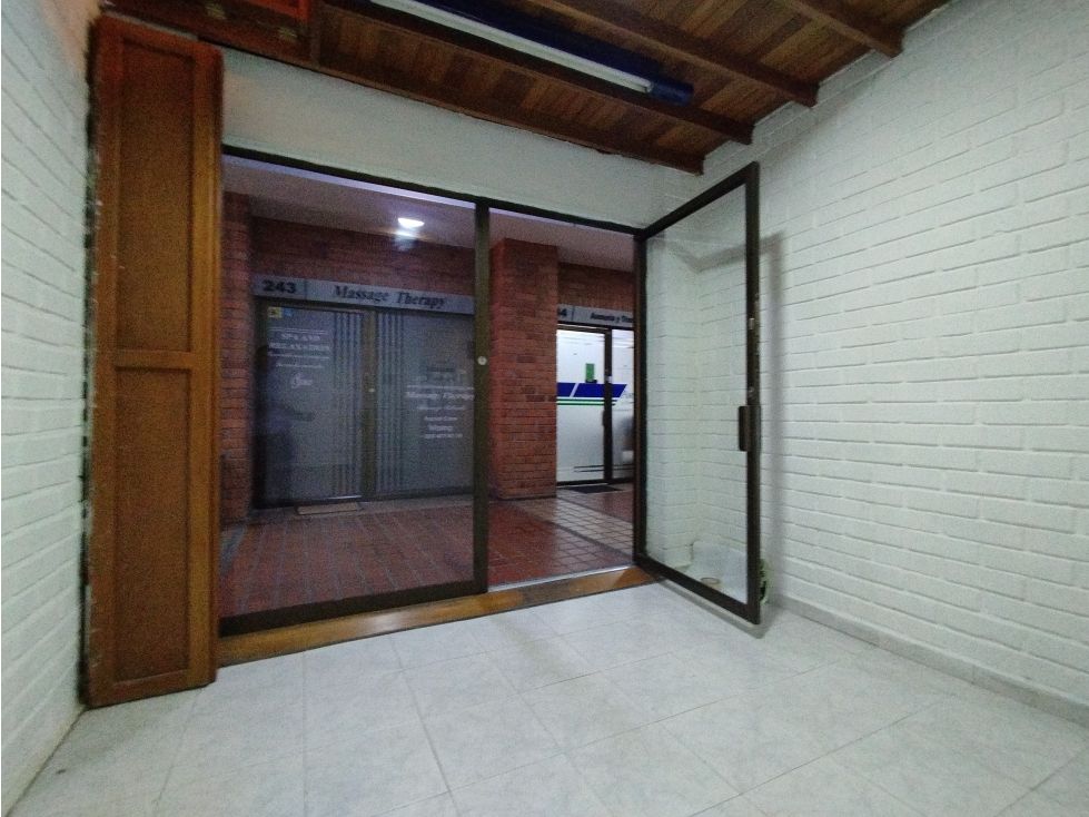 Oficina en arriendo Antioquia Medellín Astorga 11 m2 Habitaciones 0 Baños 0 Garajes 1 Precio $1100000