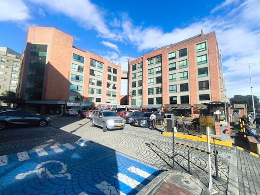 Oficina en arriendo Cundinamarca Bogotá Puente Largo 22 m2 Habitaciones 0 Baños 1 Garajes 0 Precio $1300000