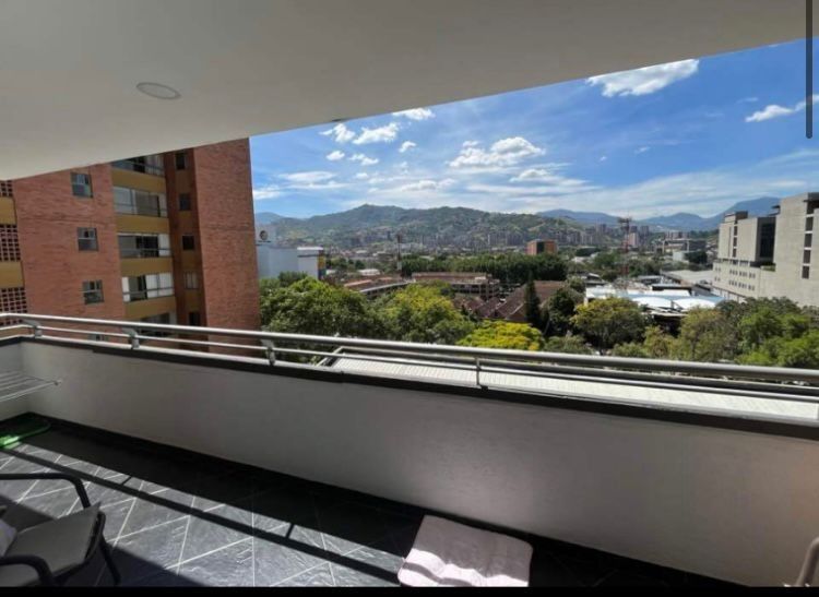 Apartamento en venta Antioquia Envigado Villa Grande 128 m2 Habitaciones 4 Baños 4 Garajes 2 Precio $960000000