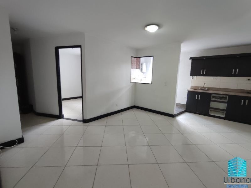Apartamento en arriendo Antioquia Itagüí La Gloria 60 m2 Habitaciones 3 Baños 2 Garajes 1 Precio $2250000