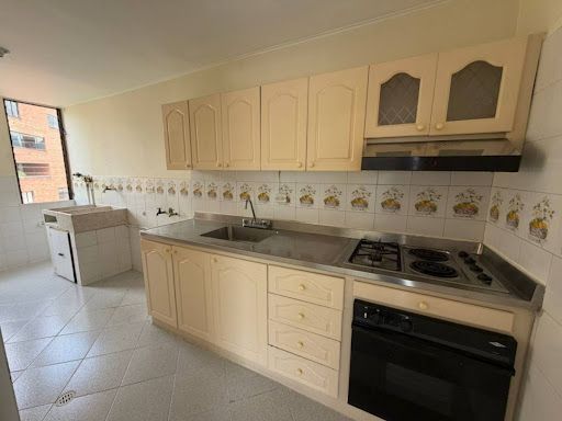 Apartamento en arriendo Antioquia Envigado La Mesa 70 m2 Habitaciones 2 Baños 2 Garajes 1 Precio $3100000