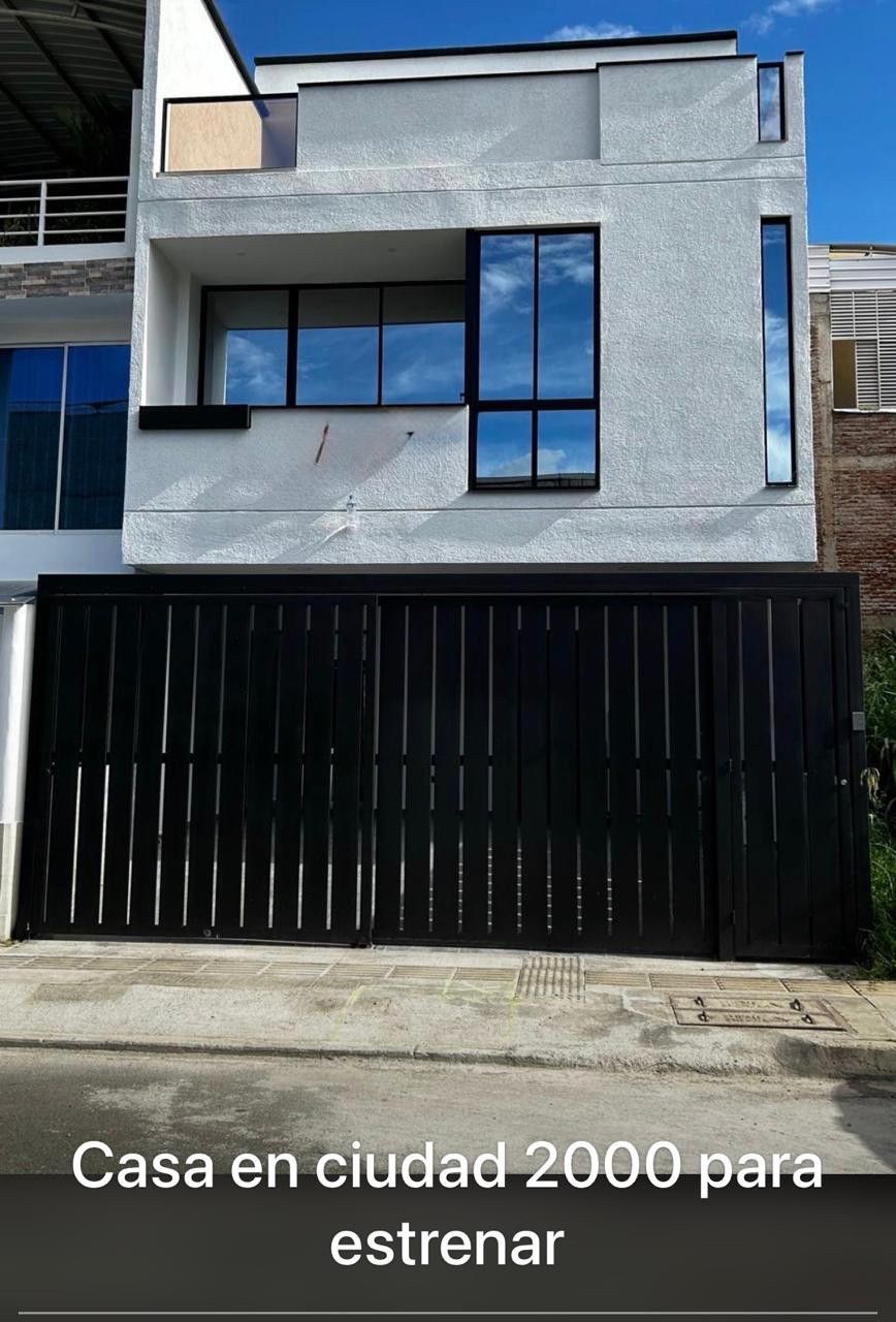 Casa en venta Valle Del Cauca Cali Ciudad 2000 275 m2 Habitaciones 5 Baños 3 Garajes 2 Precio $680000000