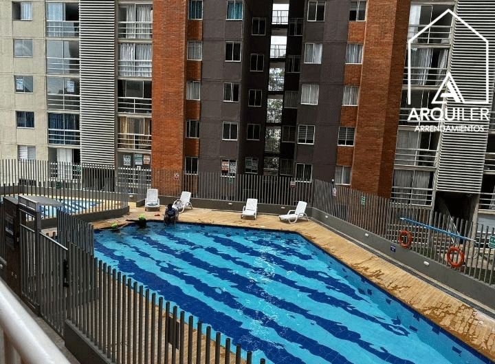 Apartamento en arriendo Antioquia Sabaneta Loma Del Barro 51 m2 Habitaciones 3 Baños 2 Garajes 0 Precio $3500000