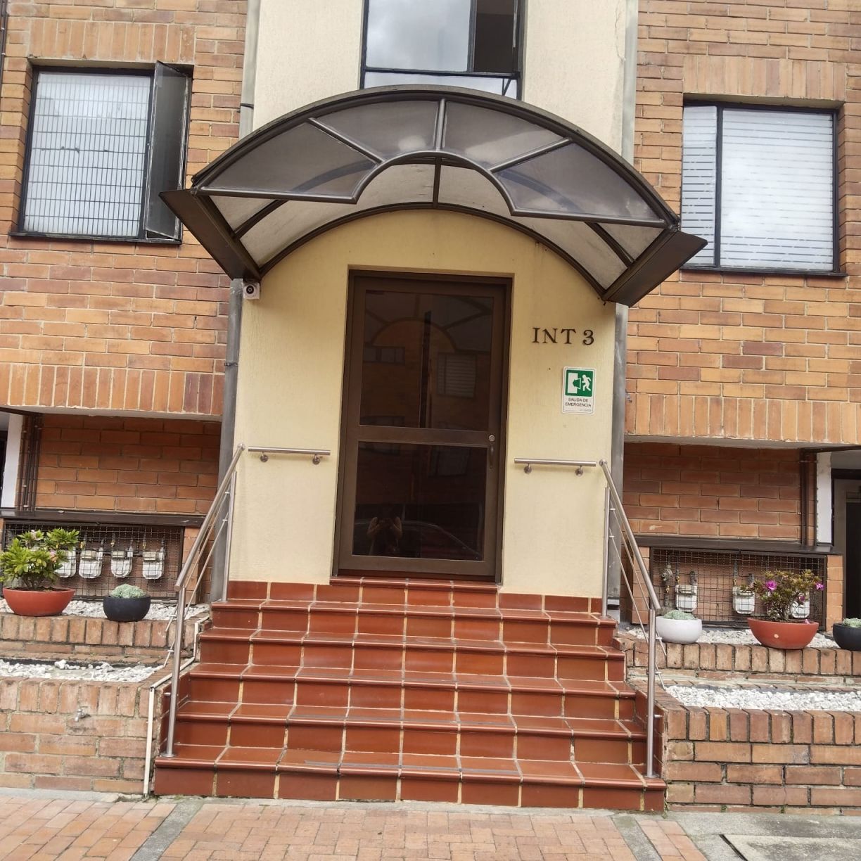Apartamento en arriendo Cundinamarca Bogotá San José Del Prado 80 m2 Habitaciones 3 Baños 2 Garajes 2 Precio $2413000