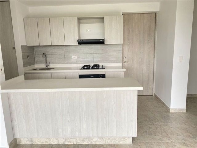 Apartamento en venta Antioquia Rionegro La Florida 80 m2 Habitaciones 3 Baños 2 Garajes 1 Precio $390000000