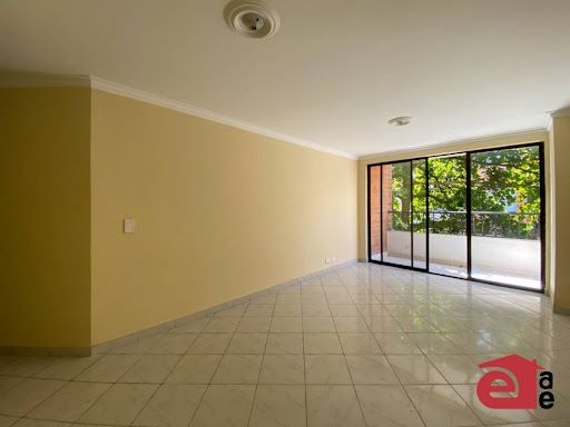Apartamento en arriendo Antioquia Envigado El Dorado 78 m2 Habitaciones 3 Baños 2 Garajes 1 Precio $2900000