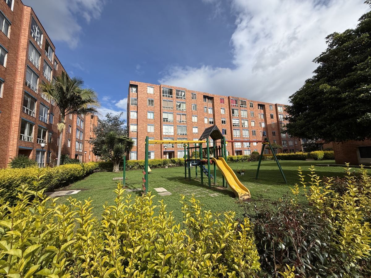 Apartamento en venta Cundinamarca Bogotá Asd 50 m2 Habitaciones 3 Baños 2 Garajes 0 Precio $200000000