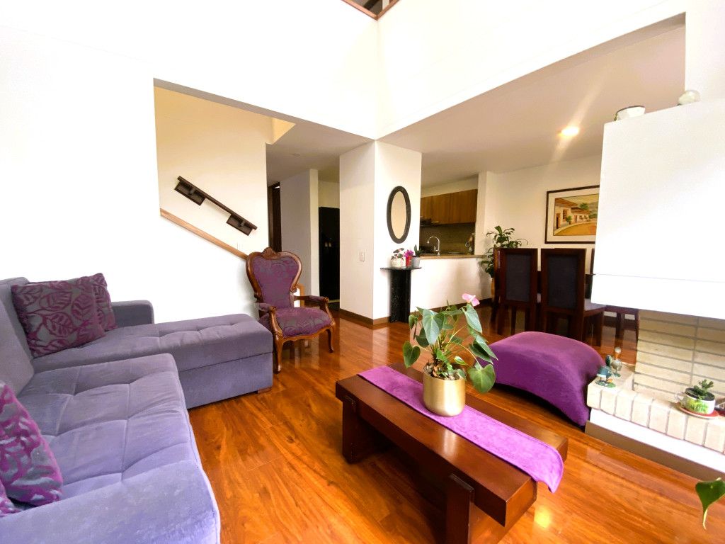 Casa en venta Cundinamarca Bogotá Conejera 148 m2 Habitaciones 3 Baños 4 Garajes 2 Precio $949000000