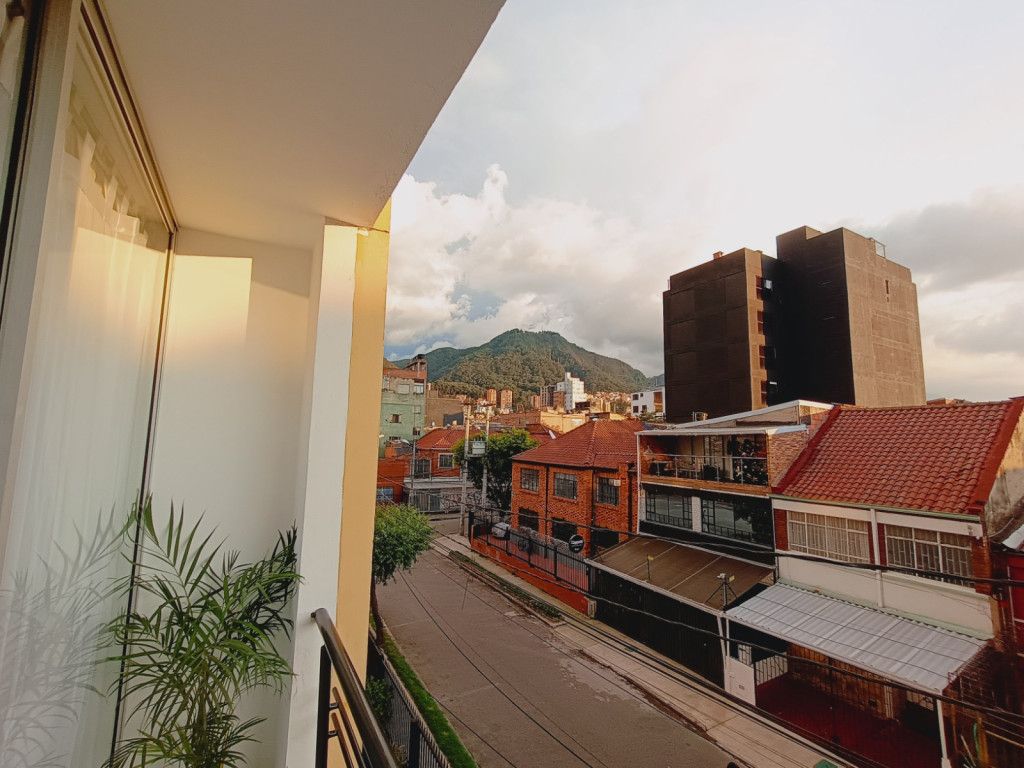 Apartaestudio en venta Cundinamarca Bogotá Chapinero Sur Occidental 26 m2 Habitaciones 1 Baños 1 Garajes 0 Precio $194000000