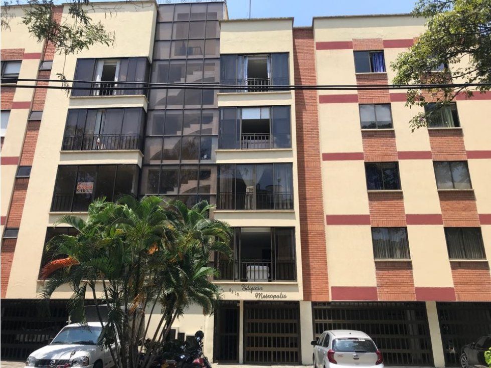 Apartamento en arriendo Valle Del Cauca Cali El Ingenio 65 m2 Habitaciones 2 Baños 3 Garajes 1 Precio $1500000