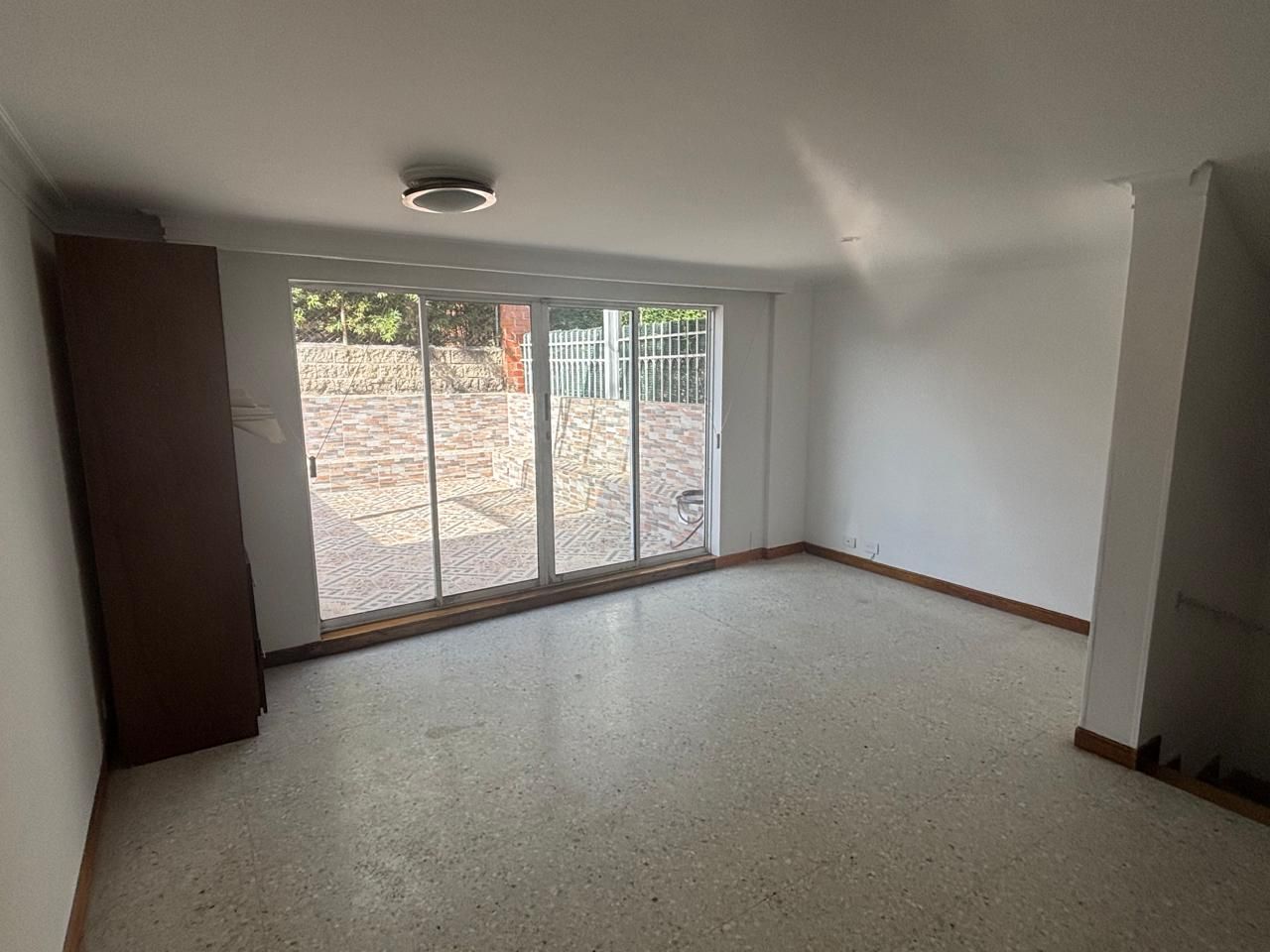 Casa en venta Antioquia Medellín Castropol 187 m2 Habitaciones 5 Baños 5 Garajes 2 Precio $990000000