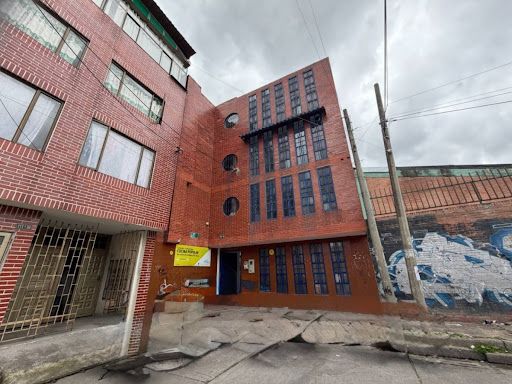 Edificio en arriendo Cundinamarca Bogotá Puerta Del Sol 664 m2 Habitaciones 0 Baños 6 Garajes 0 Precio $12000000