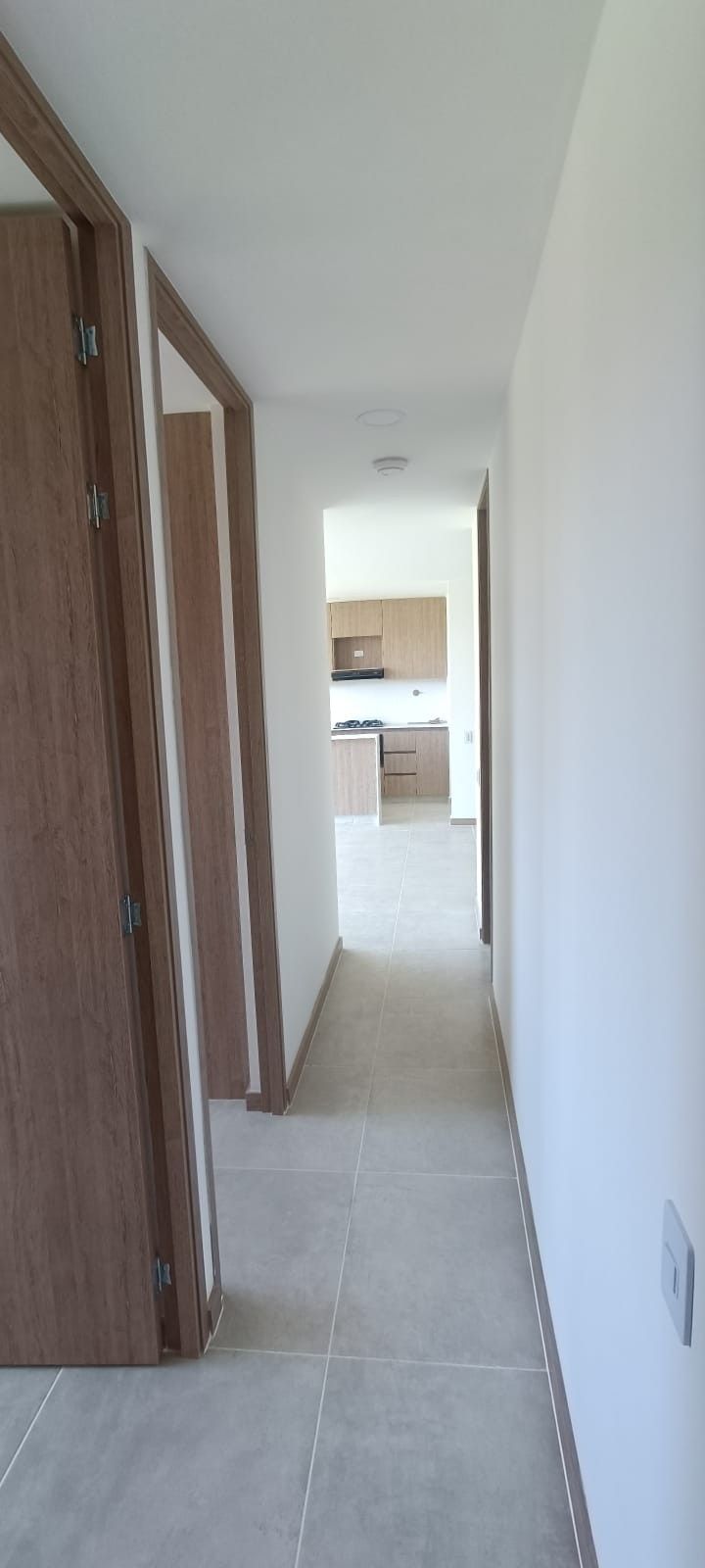 Apartamento en arriendo Antioquia La Ceja Centro 68 m2 Habitaciones 3 Baños 2 Garajes 1 Precio $2550000