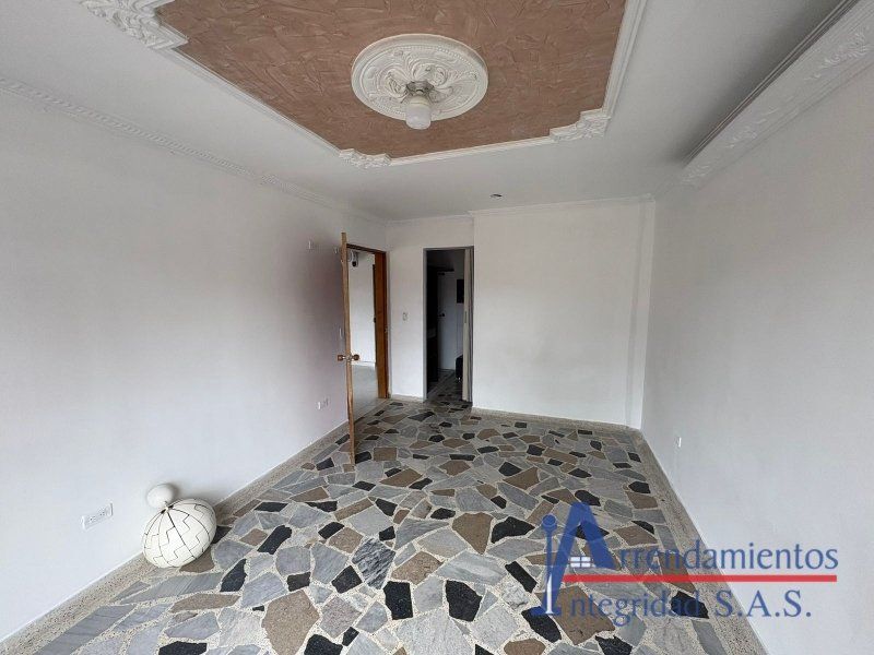 Apartamento en arriendo Antioquia Medellín Juan Xxiii La Quiebra 55 m2 Habitaciones 3 Baños 2 Garajes 0 Precio $2200000