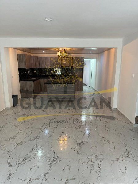 Casa en arriendo o venta Antioquia Medellín Tejelo 160 m2 Habitaciones 4 Baños 1 Garajes 0 Precio venta $420000000 Precio arriendo $1800000