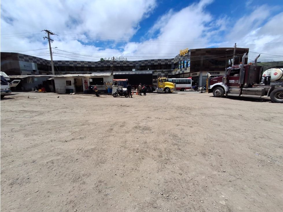 Lote en venta Boyacá Tunja San Carlos I 600 m2 Habitaciones 0 Baños 2 Garajes 25 Precio $8000000000
