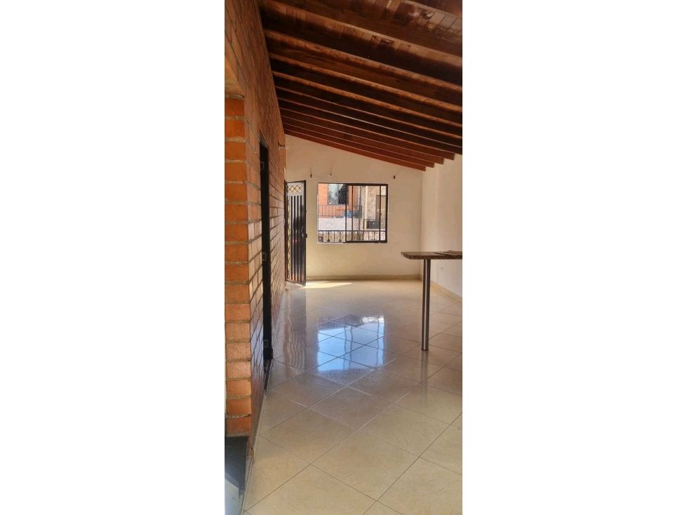 Apartamento en venta Antioquia Medellín Boyaca 85 m2 Habitaciones 3 Baños 2 Garajes 0 Precio $300000000