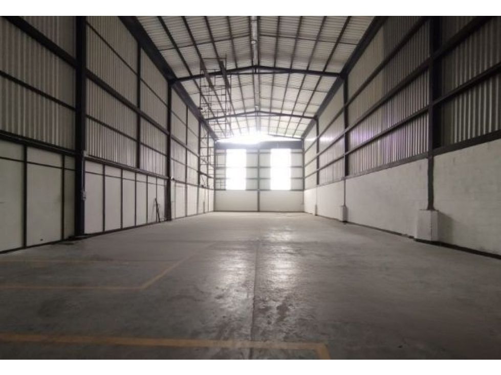 Bodega en arriendo Antioquia Caldas Ub La Gitana 630 m2 Habitaciones 0 Baños 2 Garajes 1 Precio $14500000