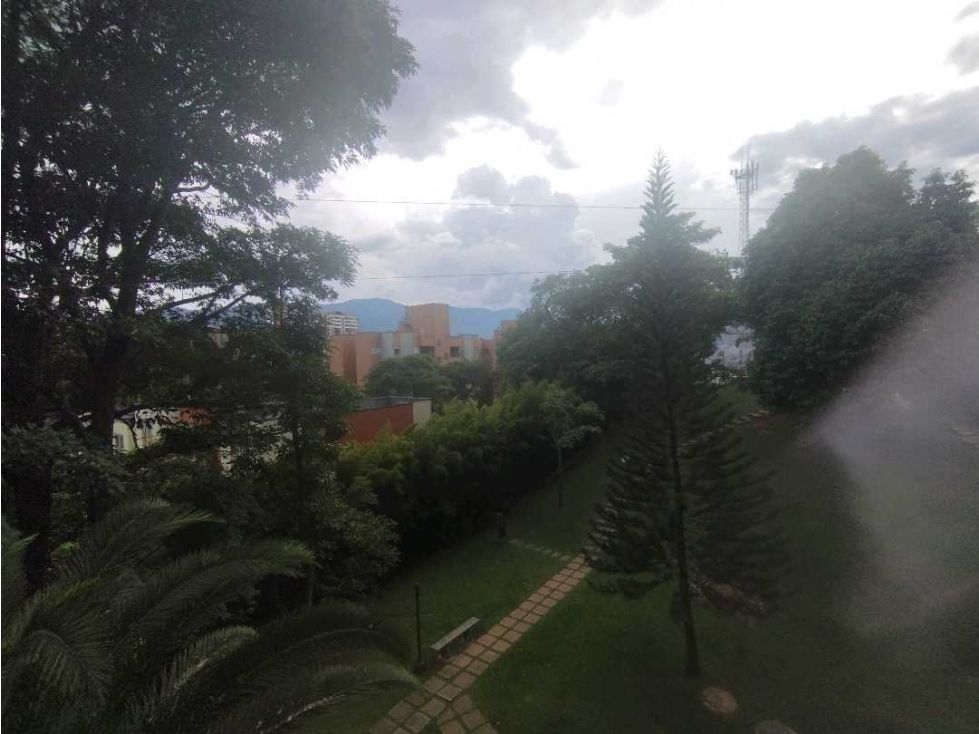 Apartamento en arriendo Antioquia Envigado El Dorado 60 m2 Habitaciones 3 Baños 2 Garajes 1 Precio $2600000