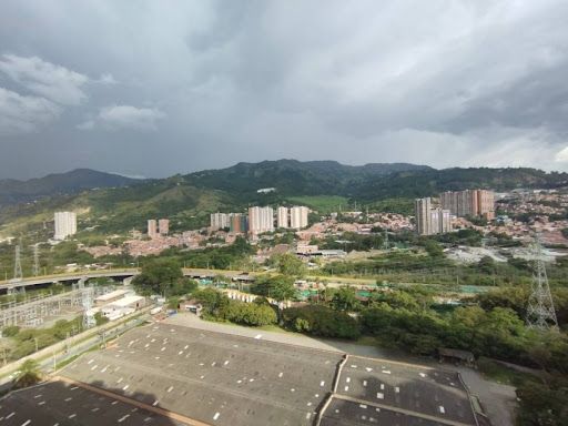 Apartamento en arriendo Antioquia Bello Ur Los Ciruelos 76 m2 Habitaciones 3 Baños 2 Garajes 1 Precio $2630000