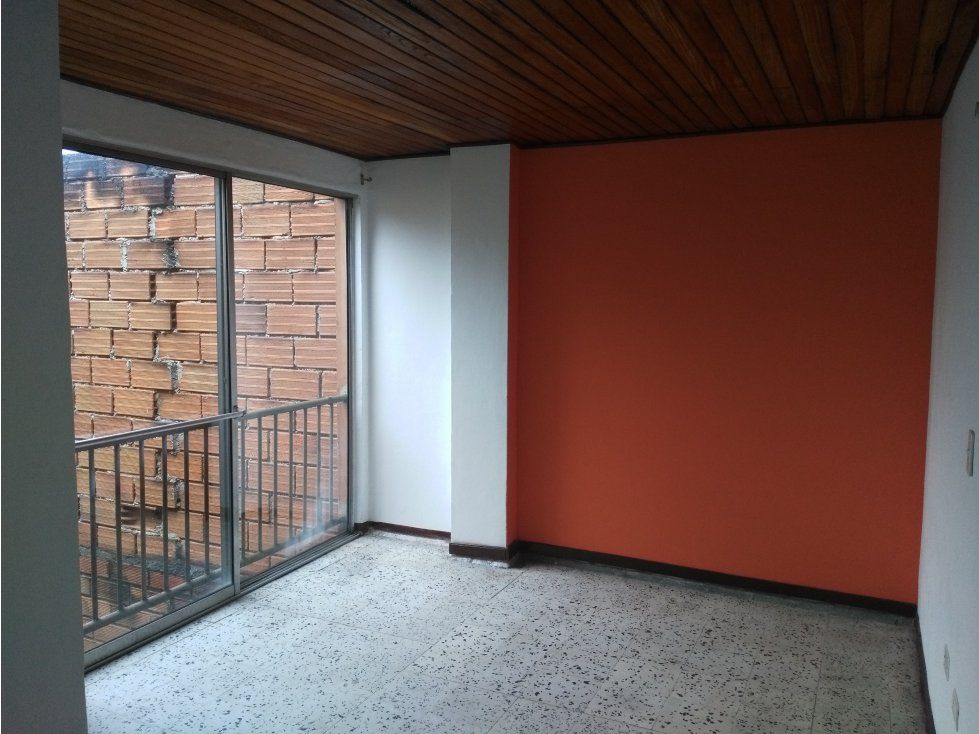 Apartamento en arriendo Antioquia Medellín Manrique Central No2 55 m2 Habitaciones 2 Baños 1 Garajes 0 Precio $1500000