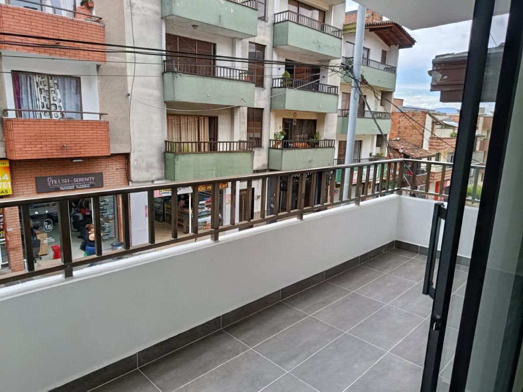 Apartamento en arriendo Antioquia Envigado El Portal 109 m2 Habitaciones 2 Baños 2 Garajes 0 Precio $2500000