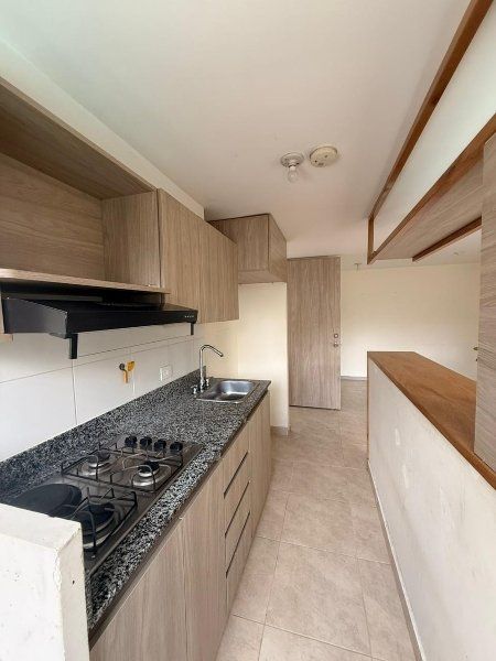 Apartamento en arriendo Antioquia Envigado Loma Del Barro 70 m2 Habitaciones 3 Baños 2 Garajes 0 Precio $2850000