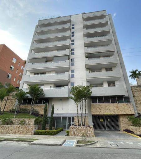 Apartamento en arriendo Valle Del Cauca Cali Conjunto Residencial Cerro Cristales 110 m2 Habitaciones 3 Baños 3 Garajes 2 Precio $3850000