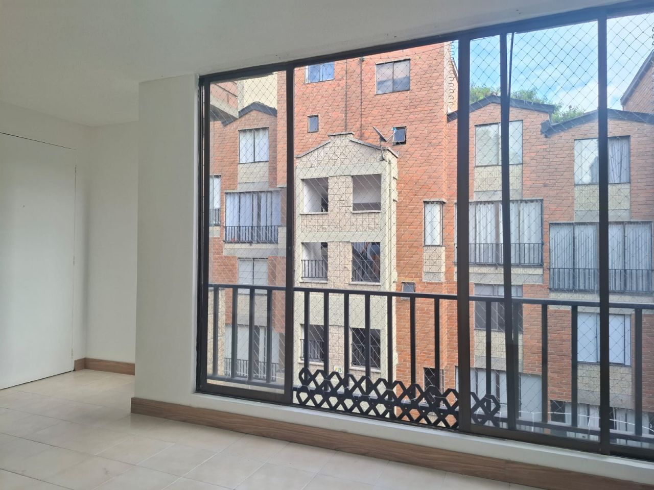 Apartamento en arriendo Antioquia Medellín Manila 120 m2 Habitaciones 3 Baños 3 Garajes 1 Precio $4700000
