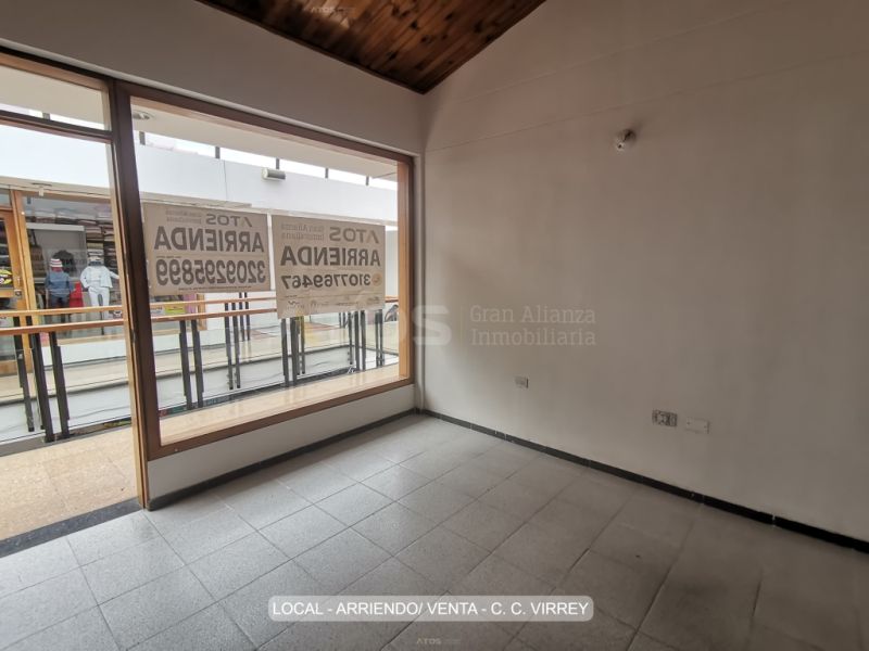 Local en arriendo Boyacá Tunja Centro Histórico 12 m2 Habitaciones 0 Baños 1 Garajes 0 Precio $680000