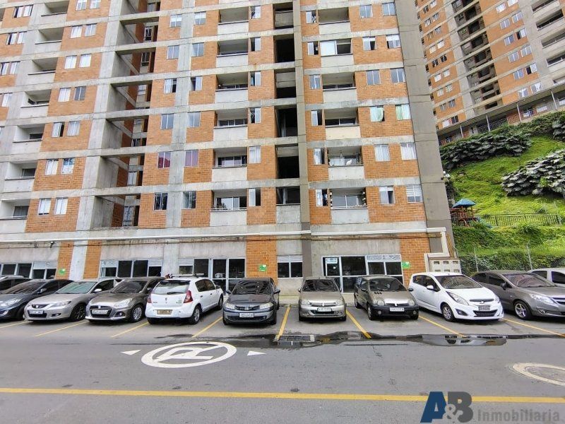 Local en arriendo Antioquia Itagüí Itagüí 140 m2 Habitaciones 0 Baños 2 Garajes 0 Precio $10500000