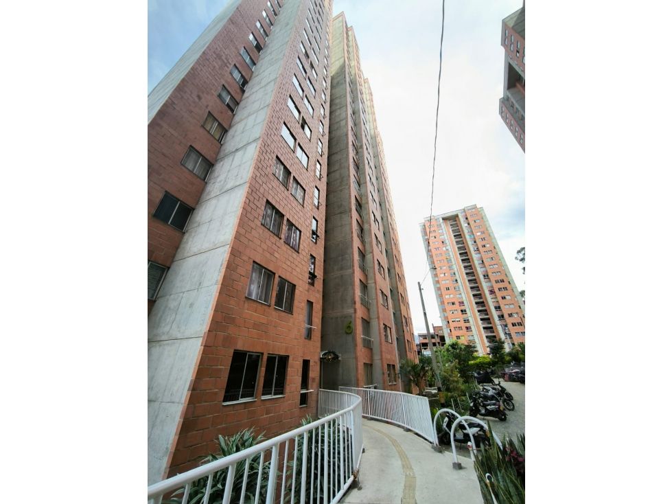 Apartamento en arriendo Antioquia Medellín Asomadera No3 38 m2 Habitaciones 2 Baños 1 Garajes 0 Precio $1300000