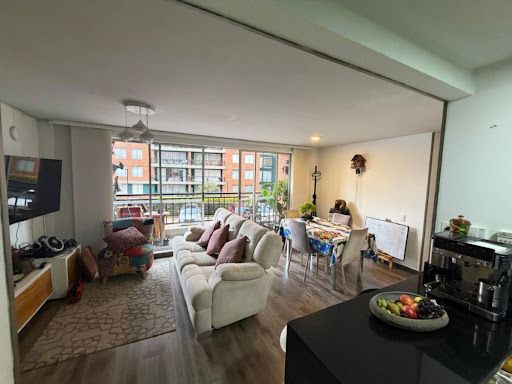 Apartamento en venta Cundinamarca Bogotá El Dorado 60 m2 Habitaciones 3 Baños 2 Garajes 1 Precio $410000000