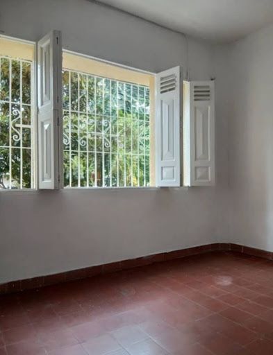 Apartaestudio en arriendo Antioquia Medellín Sucre 30 m2 Habitaciones 1 Baños 1 Garajes 0 Precio $900000